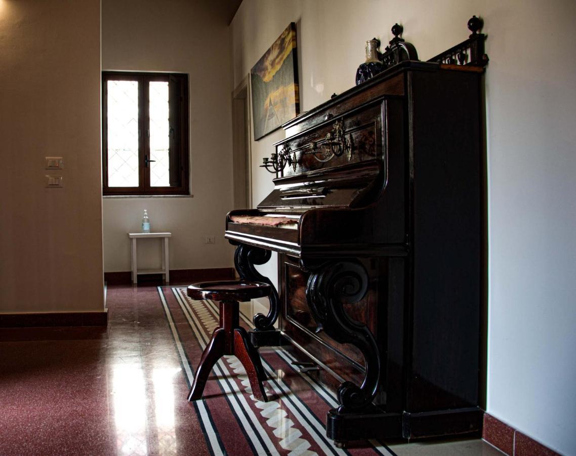 Abside Suite & Spa Palermo Exteriör bild